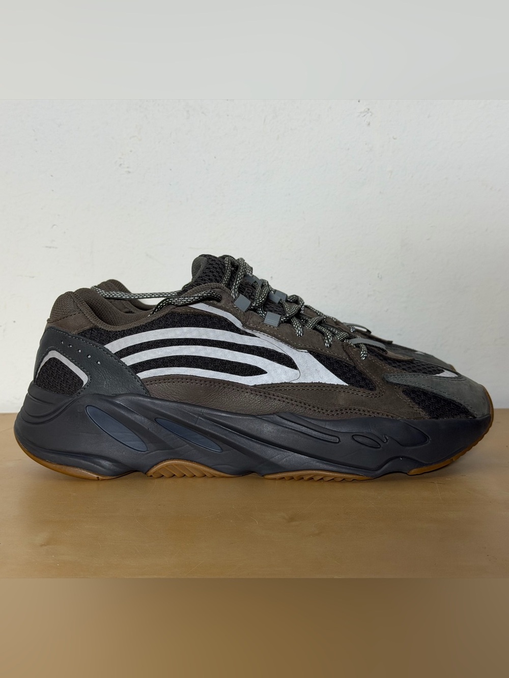 adidas Yeezy Boost 700 V2 'Geode' Sneakers EG6860 Men's Size 11 Shoes